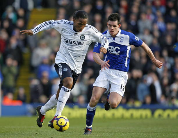 一个不容小 一个不容小