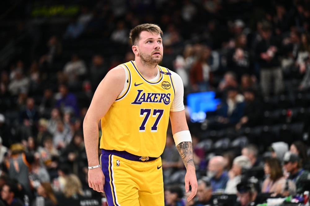 午间场比赛 午间场比赛